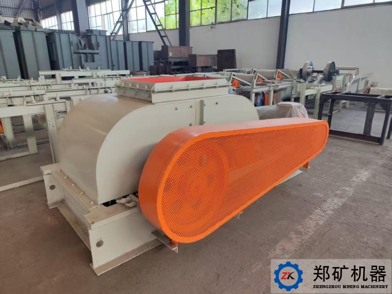 江阴2PG400×250对辊破碎机项目